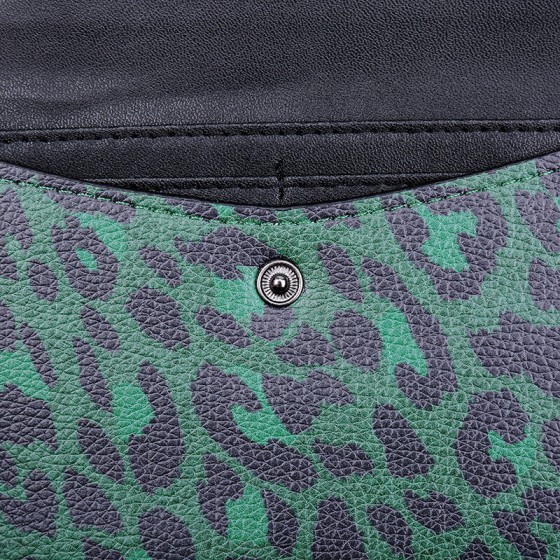Geldbörse / Brieftasche mit Druck 'green - Leopards track'