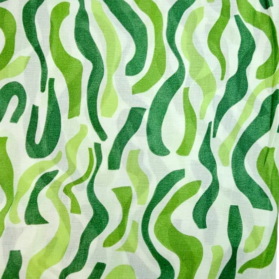 Geschmeidig weicher Frühjahrs Schal grün